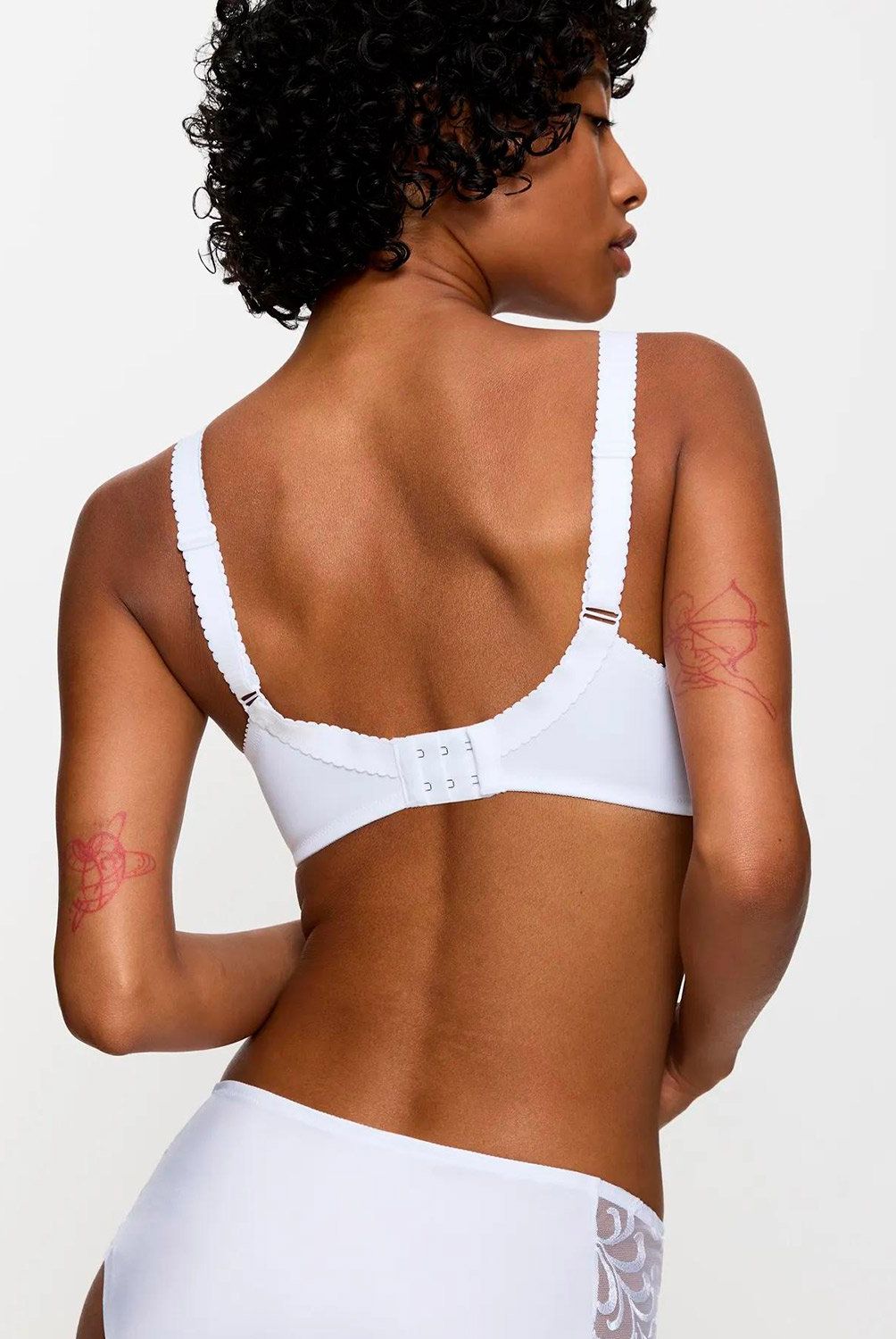 TRIUMPH - Sostén Minimizer Mujer Delicate Doreen Triumph