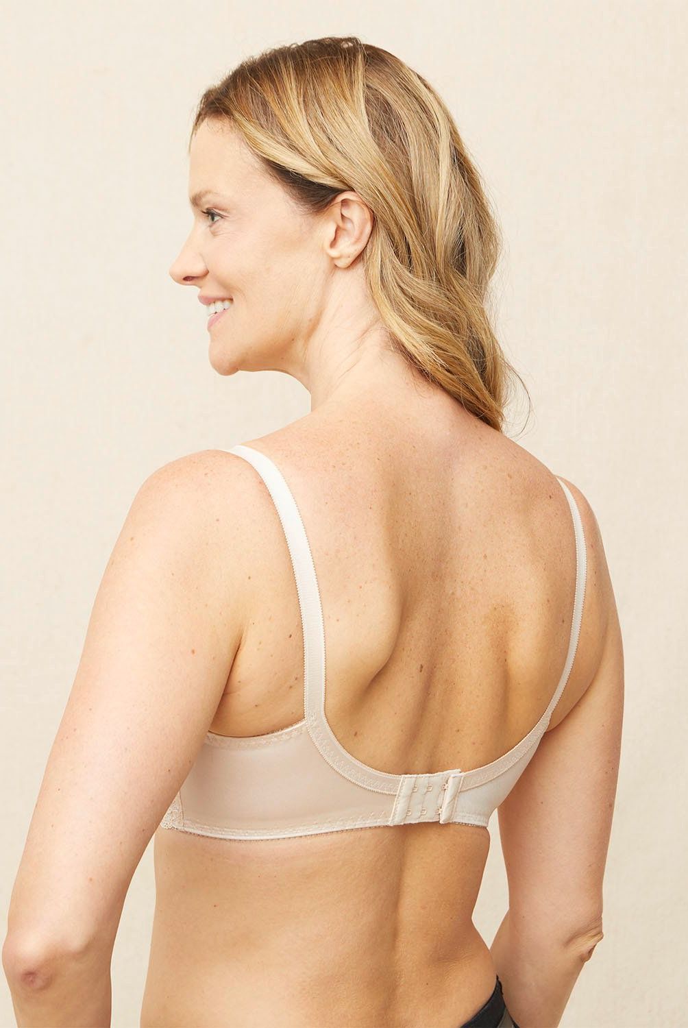 TRIUMPH - Sostén Minimizer Mujer Compliment Triumph