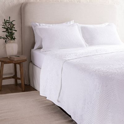 Imagen 2 del producto Cubrecama Liso Elena Blanco