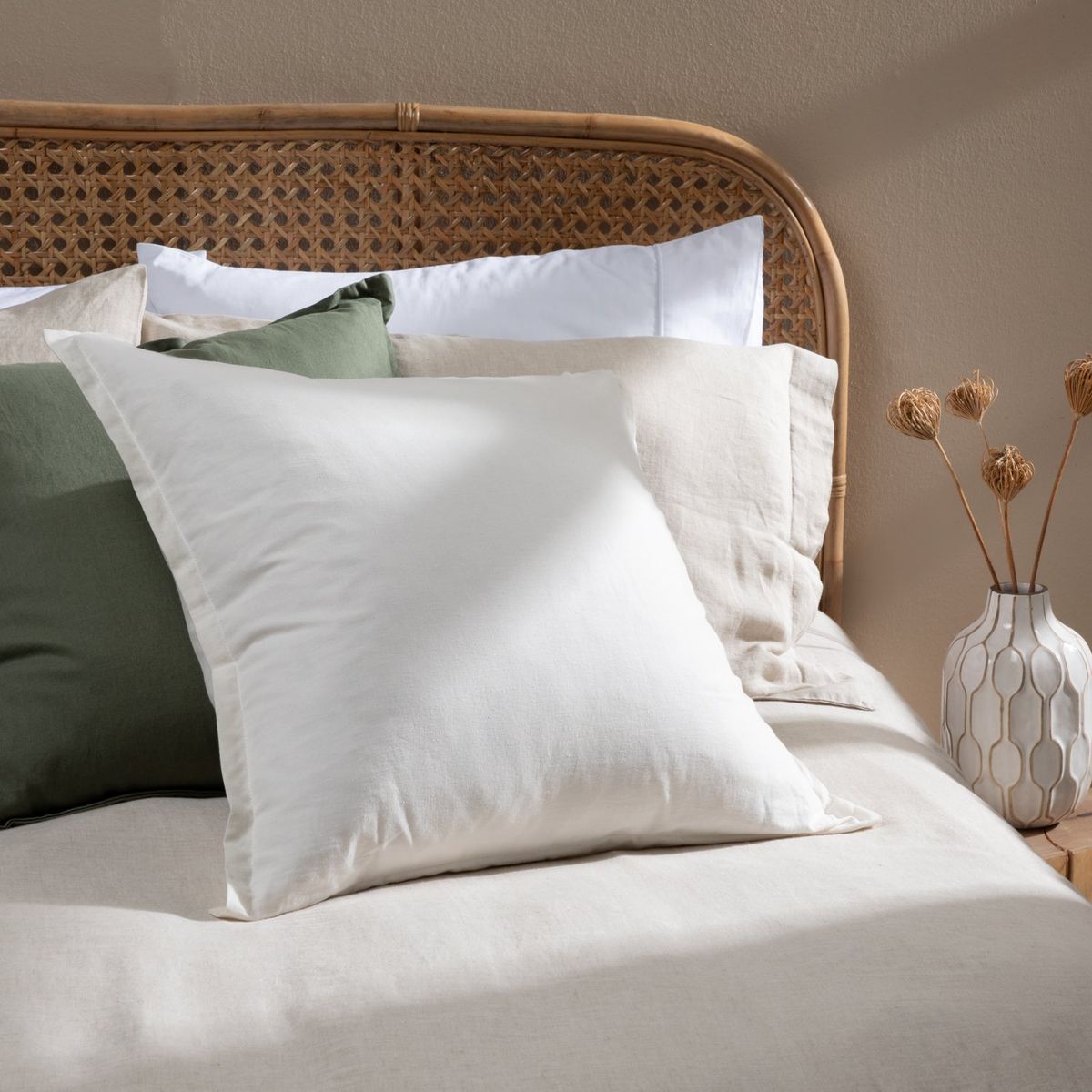 BASEMENT HOME - Cojín Cama New Lino Basement Home