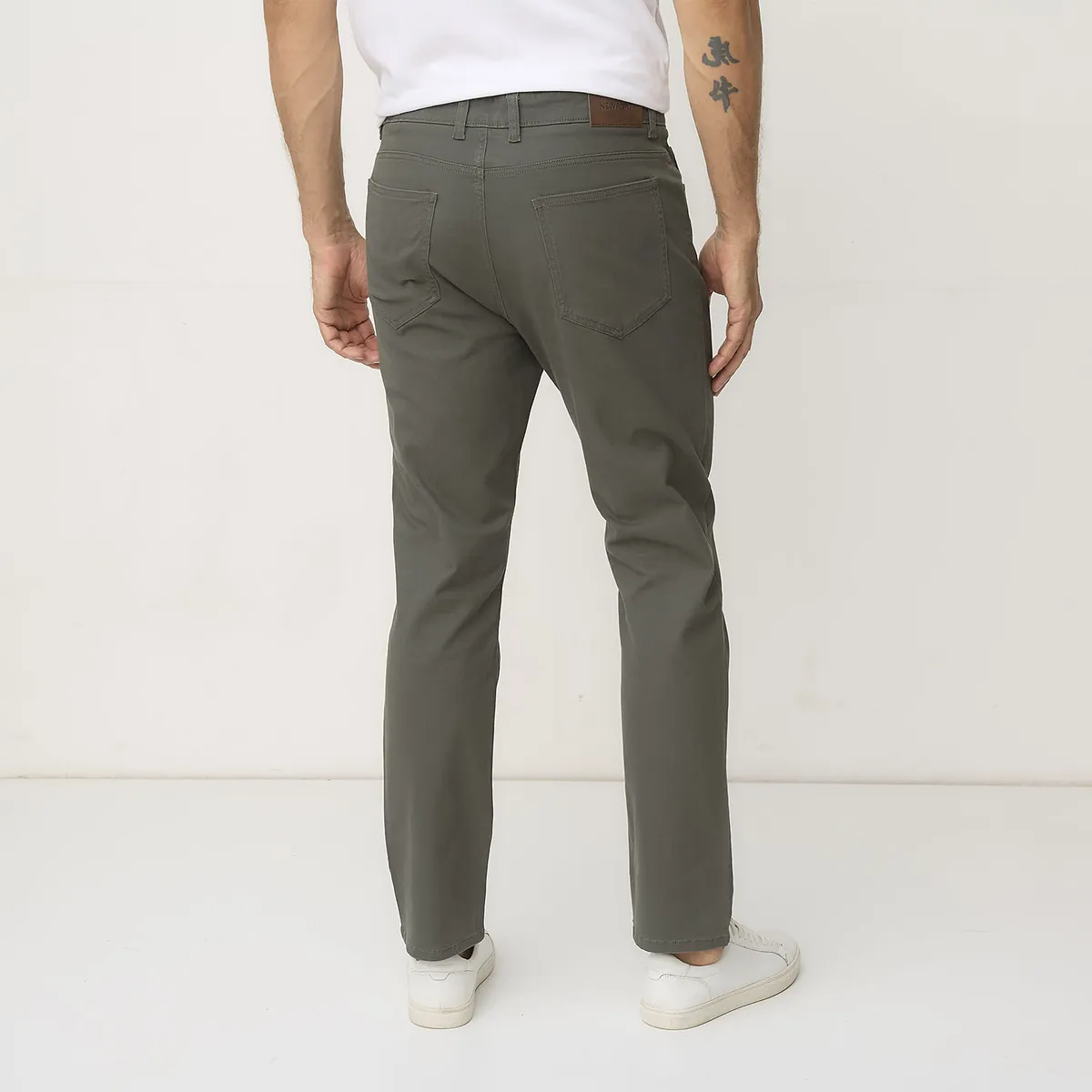 NEWPORT - Pantalón Chino Slim Fit Algodón Newport Hombre