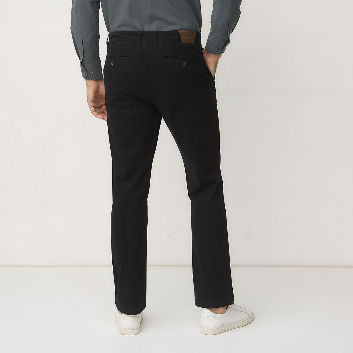 NEWPORT - Pantalón Chino Hombre Newport