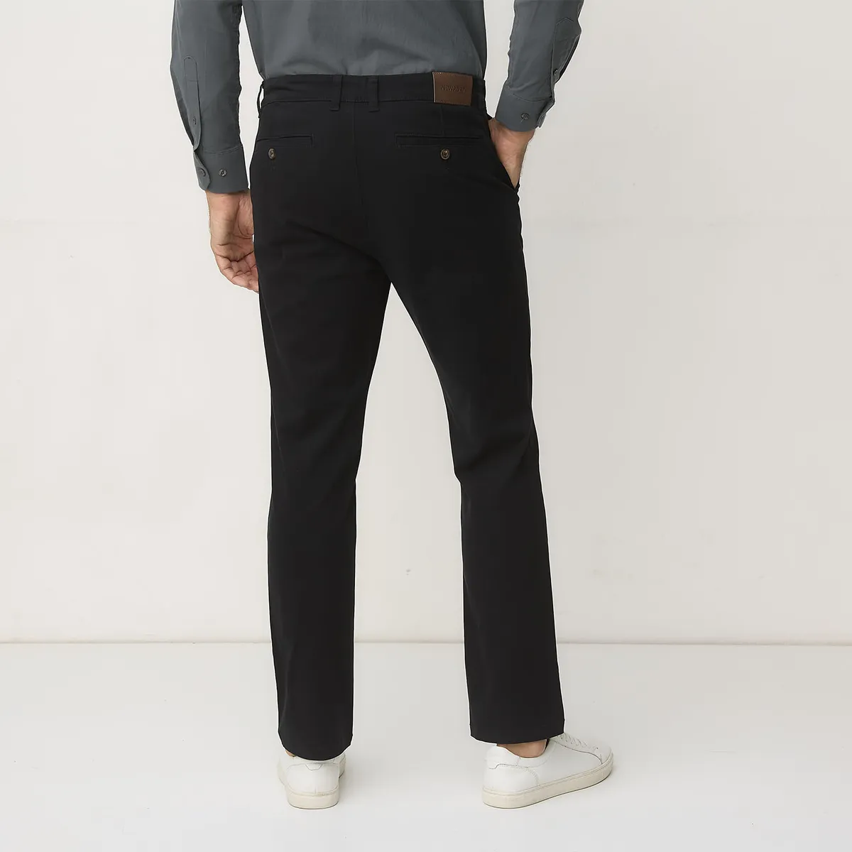 NEWPORT - Pantalón Chino Hombre Newport