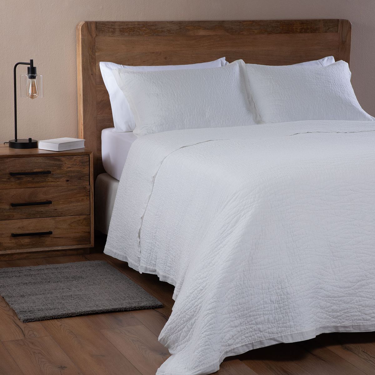 BASEMENT HOME - Cubrecama Rivo Basement Home