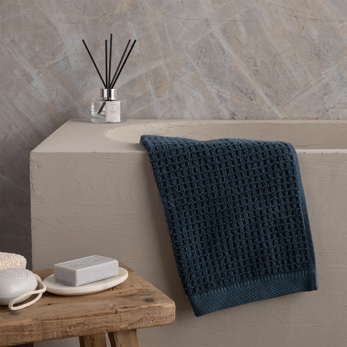BASEMENT HOME - Toalla De Baño New Waffle Gris 70X140 Cm Basement Home