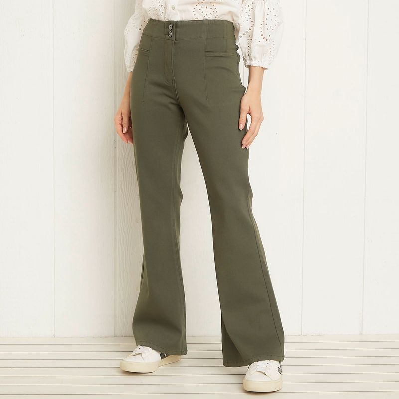UNIVERSITY CLUB - Pantalón University Club Flare Tiro Medio Mujer