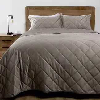 BASEMENT HOME - Cubrecama Velvet