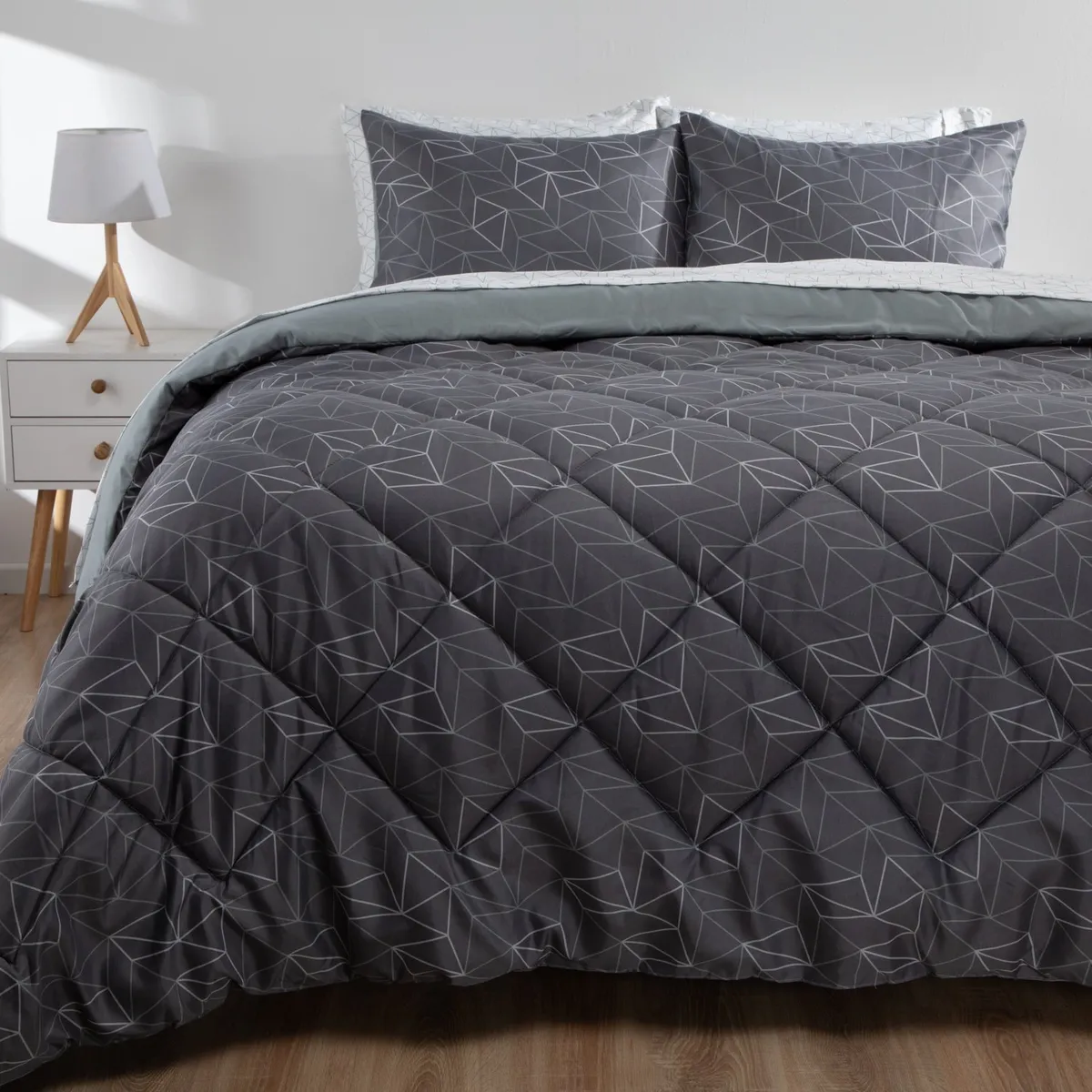 AMBIENTA - Juego De Cama Turvi: Plumón+ Sábanas+ Fundas de Almohada Ambienta