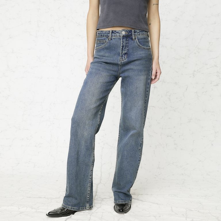 Jeans Straight Tiro Medio Mujer