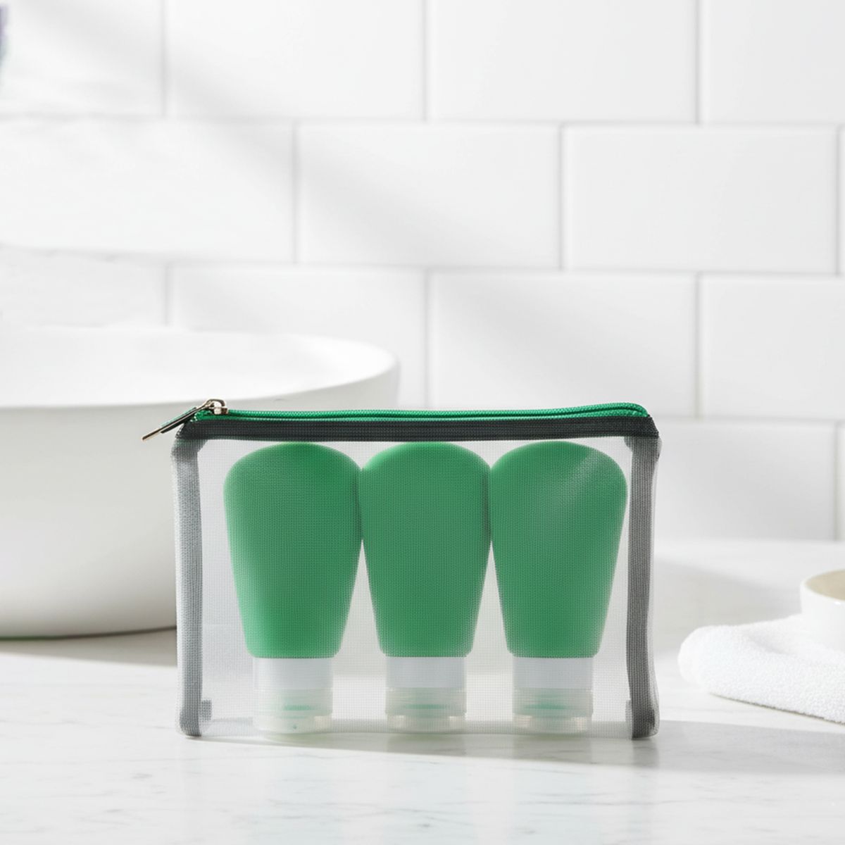 BENETTON - Set X 3 Botellas De Viaje De Silicona Benetton