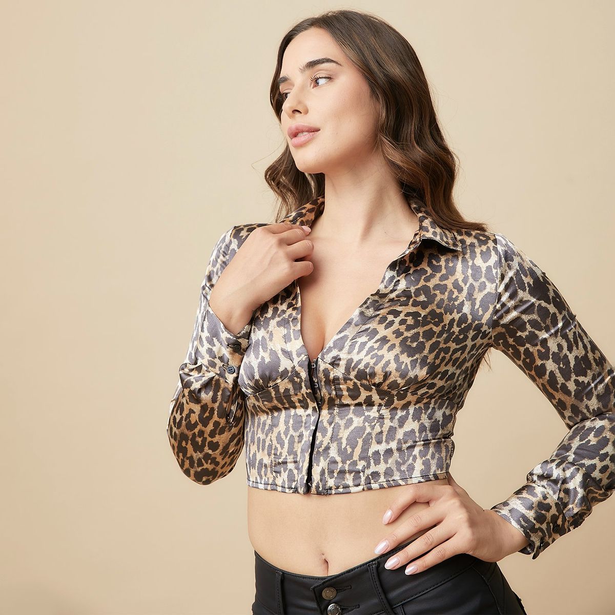 MOSSIMO - Blusa Cropped Manga Larga Mujer Mossimo