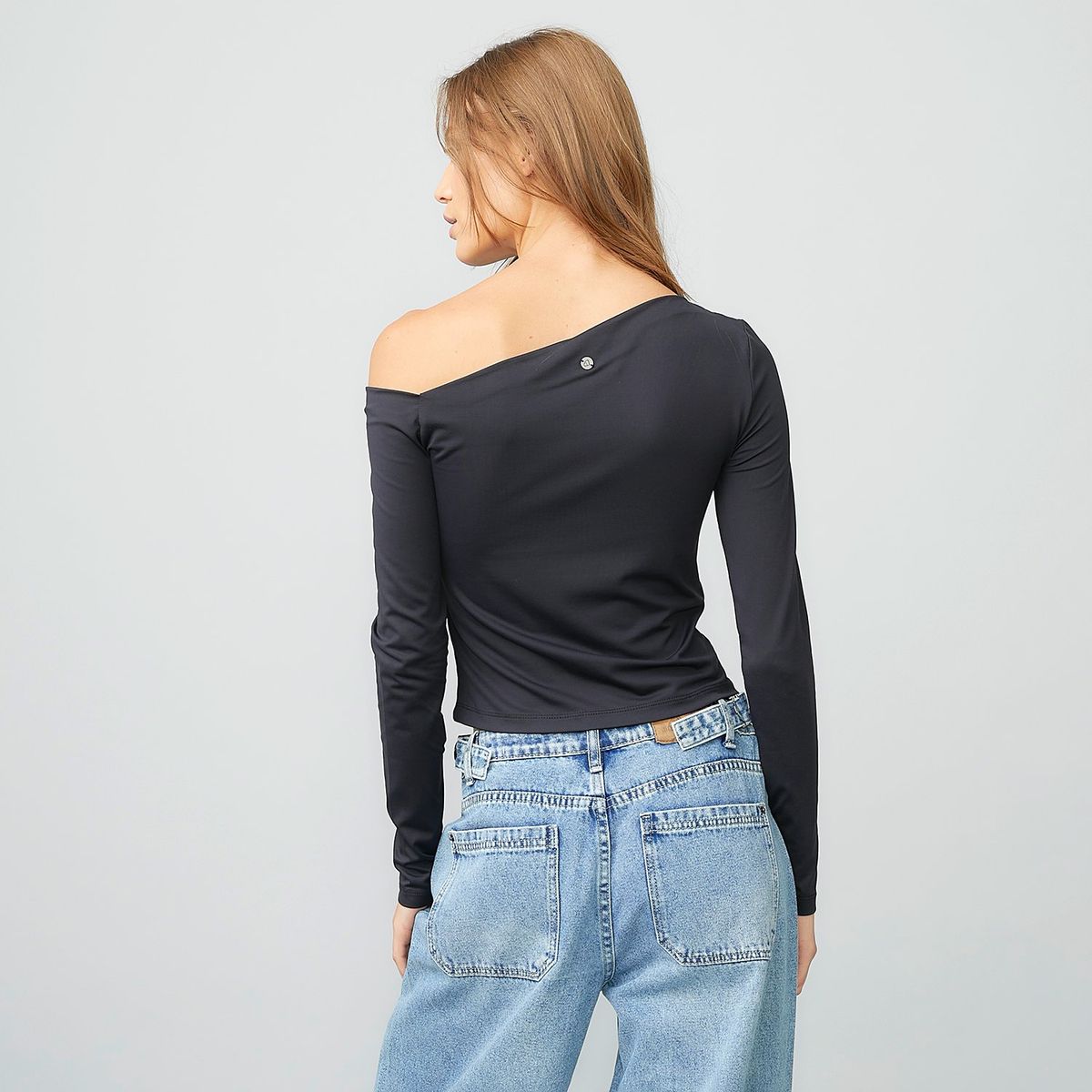 AMERICANINO - Polera Asimétrica Americanino Slim Fit Manga Larga Mujer