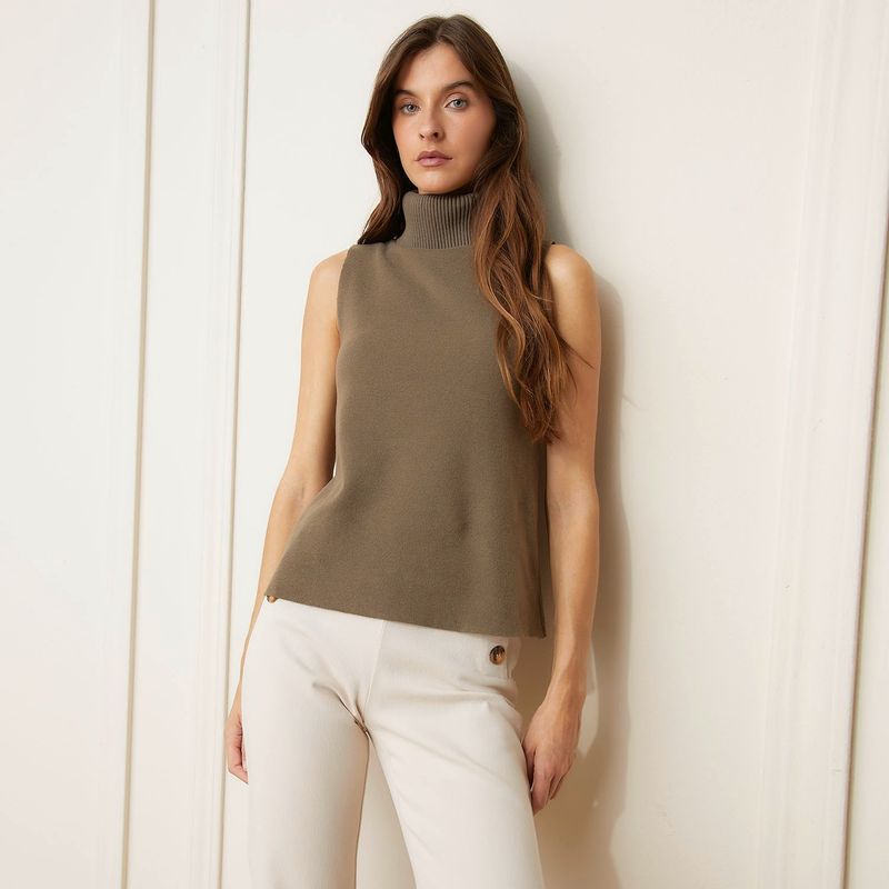 BASEMENT - Sweater Sin Manga Cuello Alto Basement Mujer Algodón