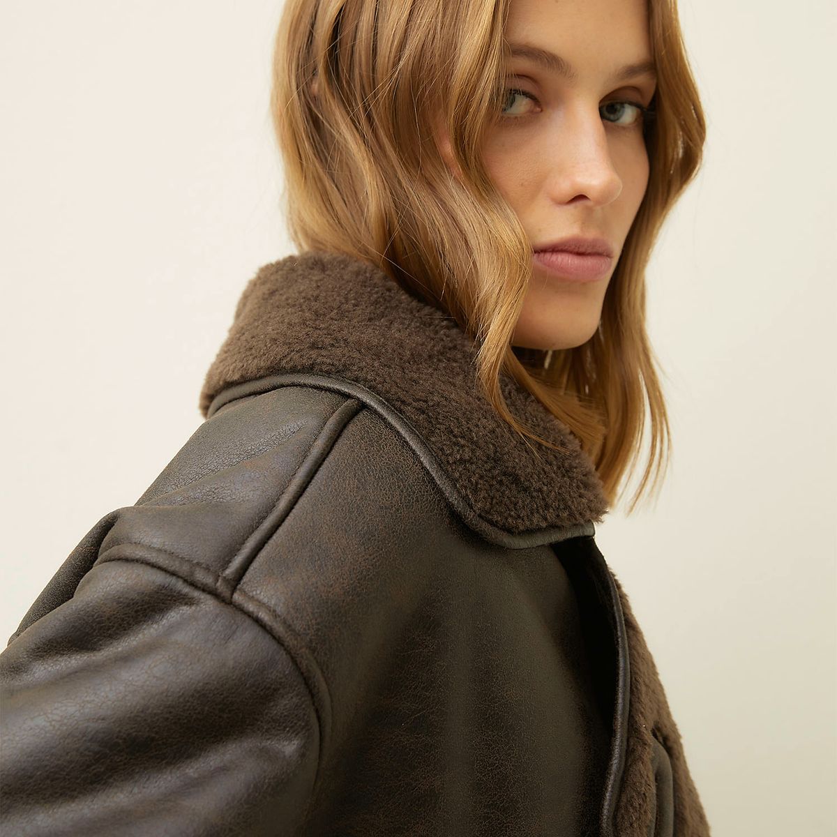 BASEMENT - Aviadora Mujer Basement Regular Fit Manga Larga