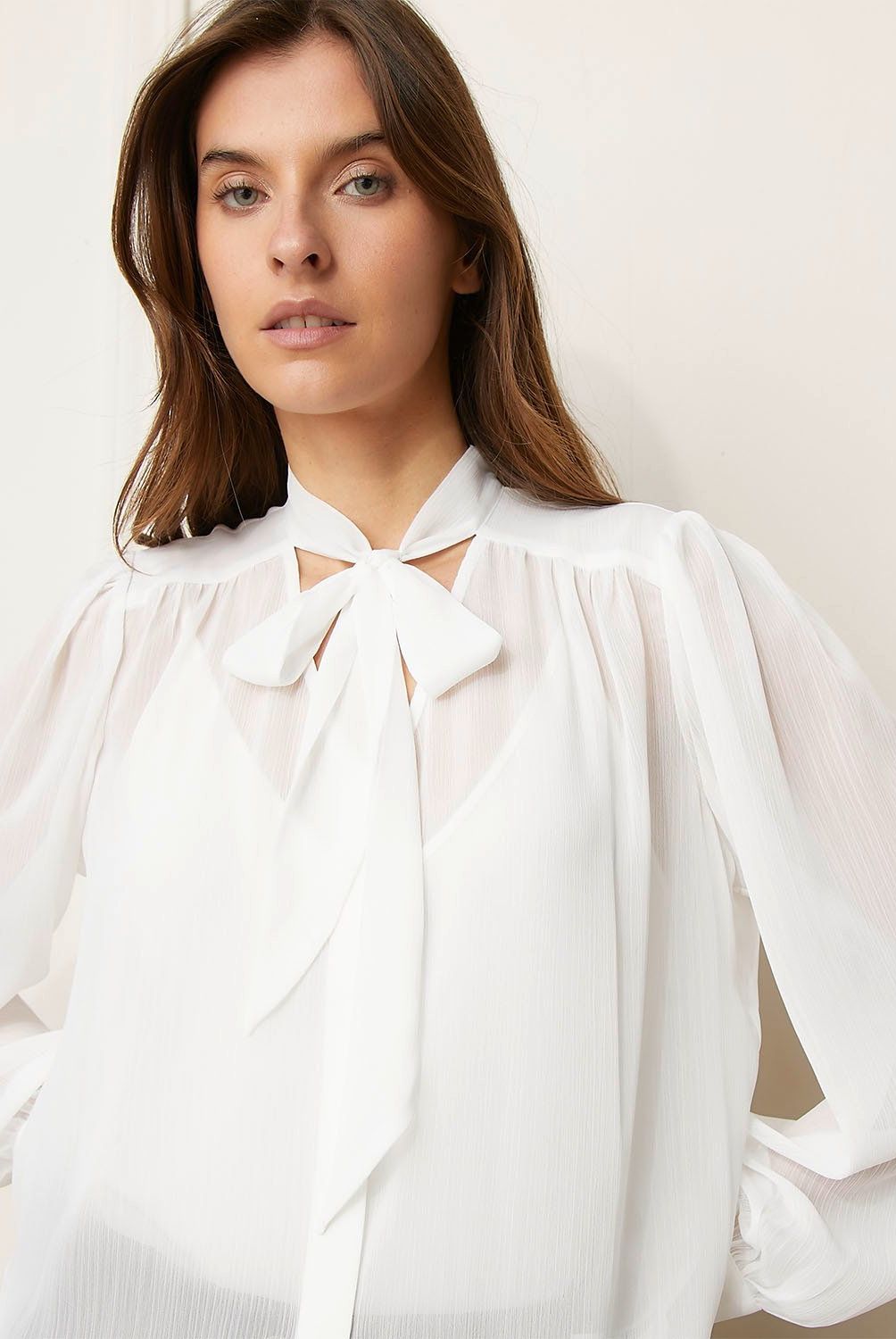 BASEMENT - Blusa Manga Larga Basement Mujer Estilo Casual