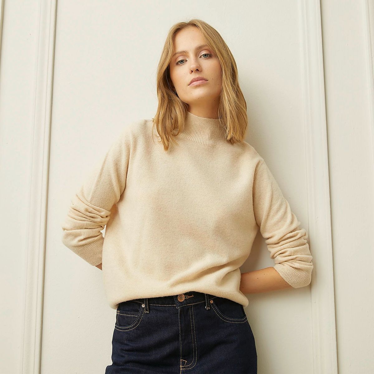 BASEMENT - Sweater Lana Mujer Basement Cuello Alto Manga Larga