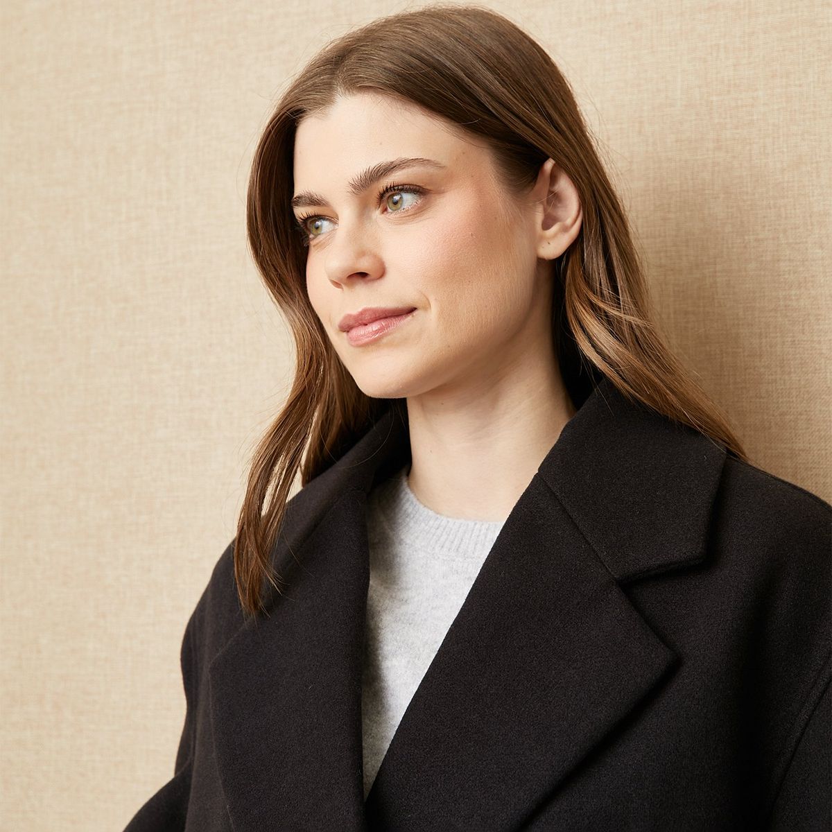 UNIVERSITY CLUB - Abrigo Mujer University Club