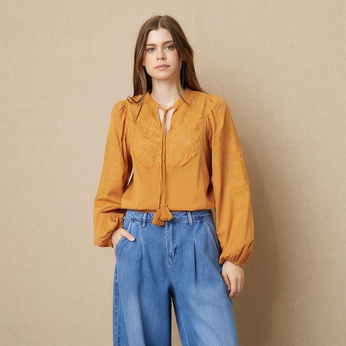 UNIVERSITY CLUB - Blusa University Club Manga Larga Algodón Mujer Diseño Floral