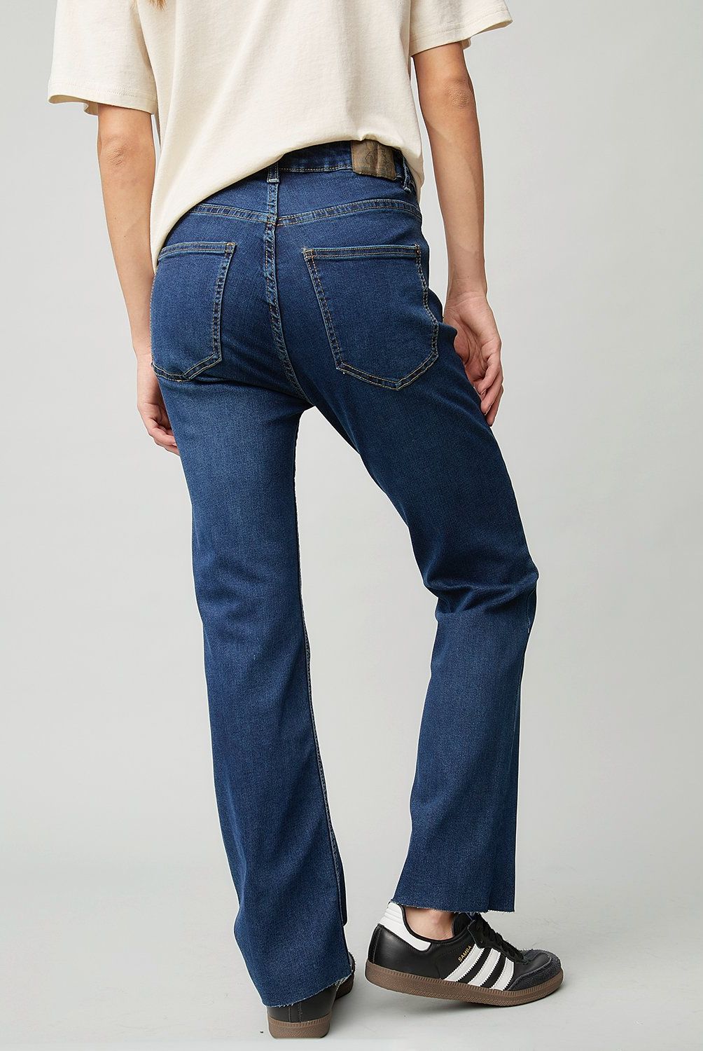 AMERICANINO - Jeans Crop Flare Tiro Alto Mujer Americanino