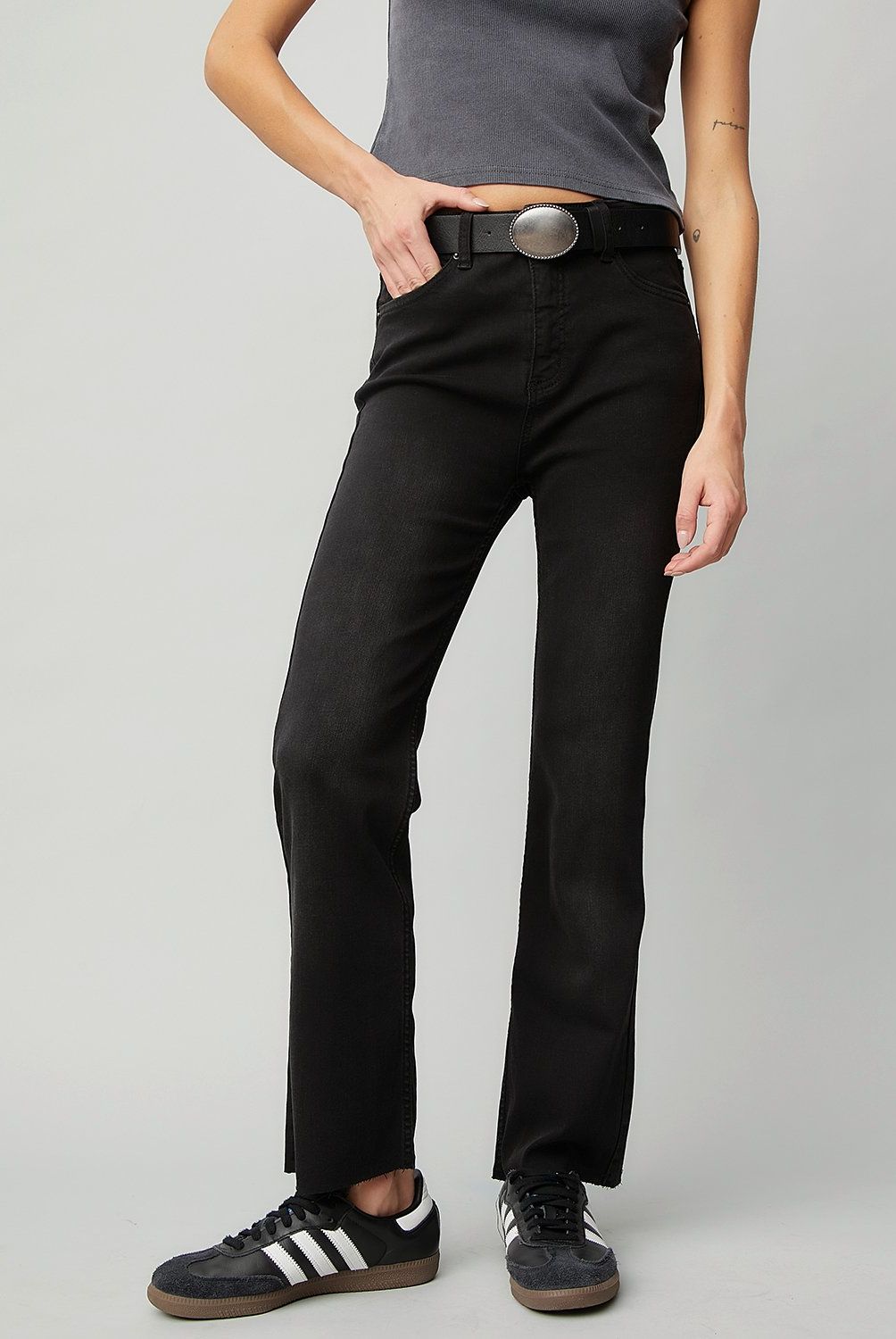 AMERICANINO - Jeans Crop Flare Tiro Alto Mujer Americanino