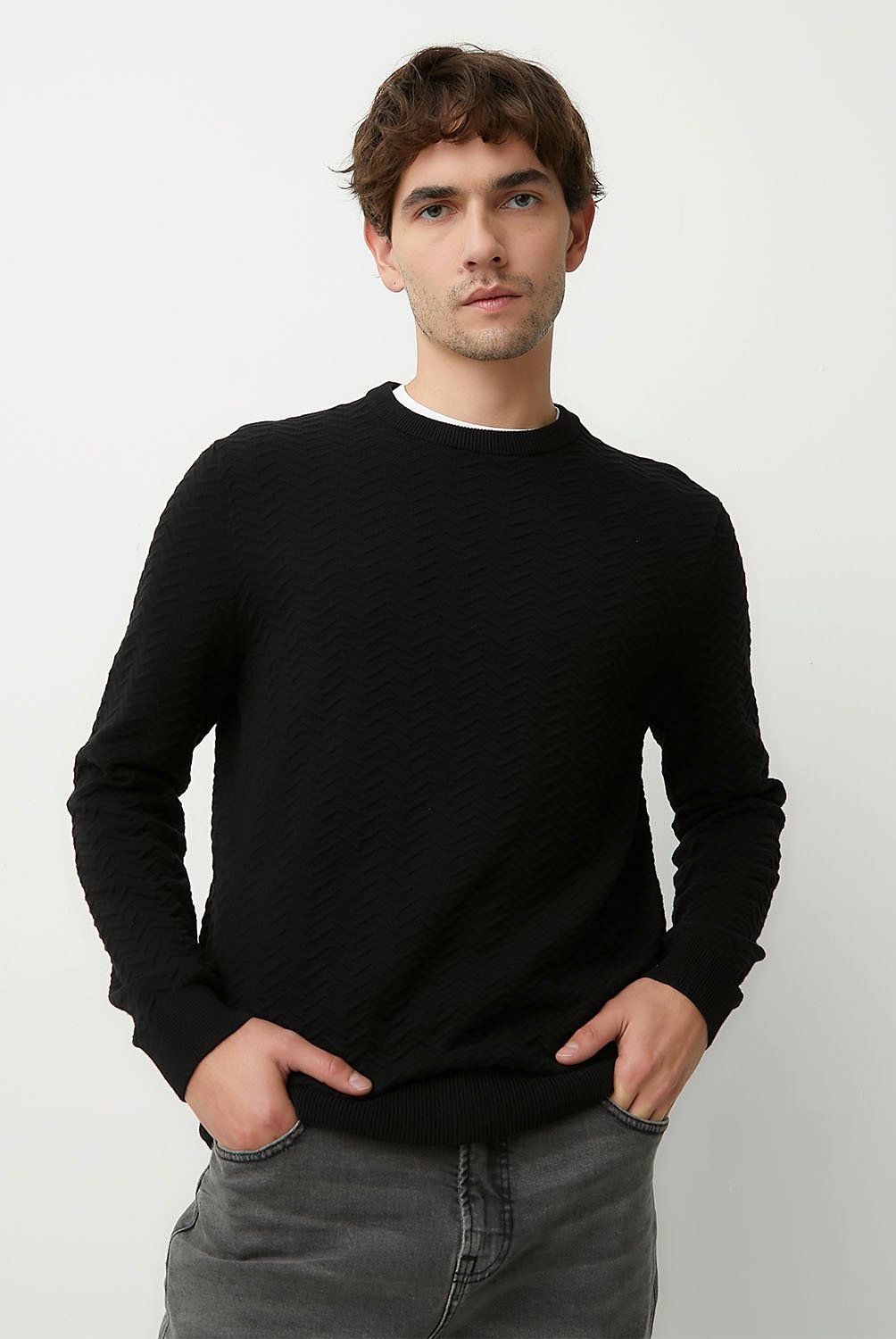 BASEMENT - Sweater Hombre Basement