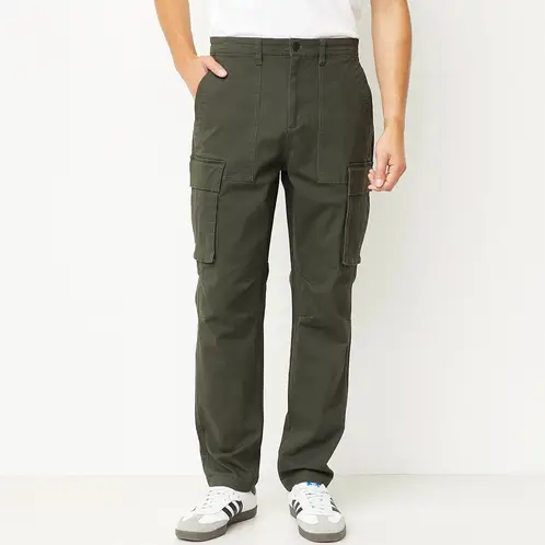 BASEMENT - Jeans Cargo Slim Hombre