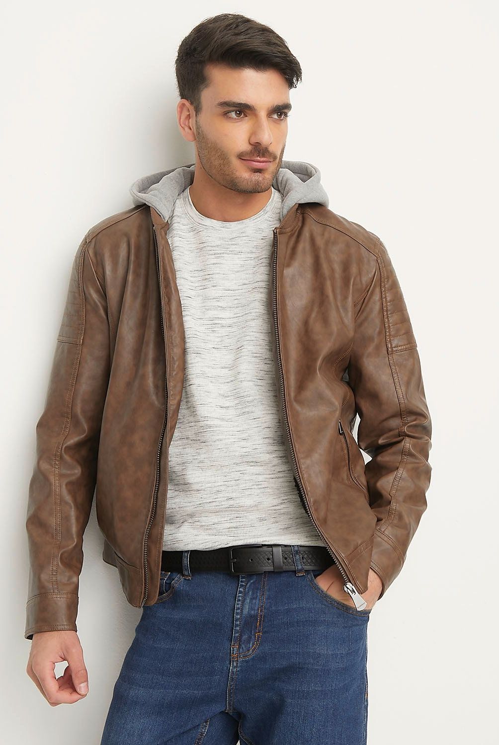BASEMENT - Chaqueta Basement Simil Cuero Con Gorro Hombre