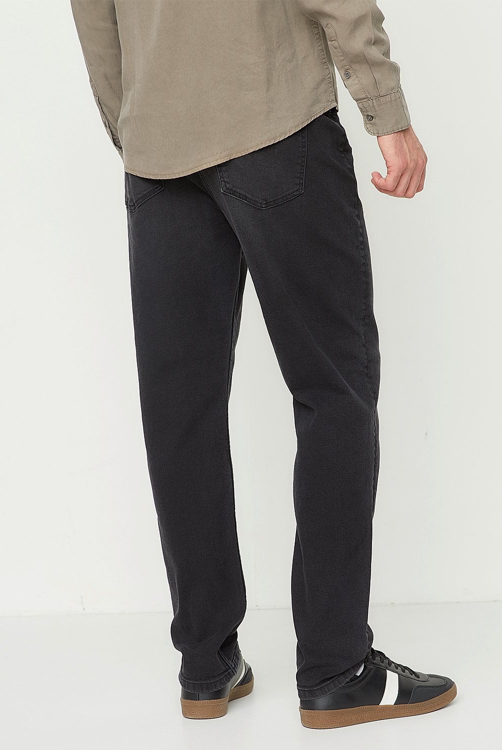 BASEMENT - Jeans Slim Fit Basement Hombre Algodón Semi Elasticado