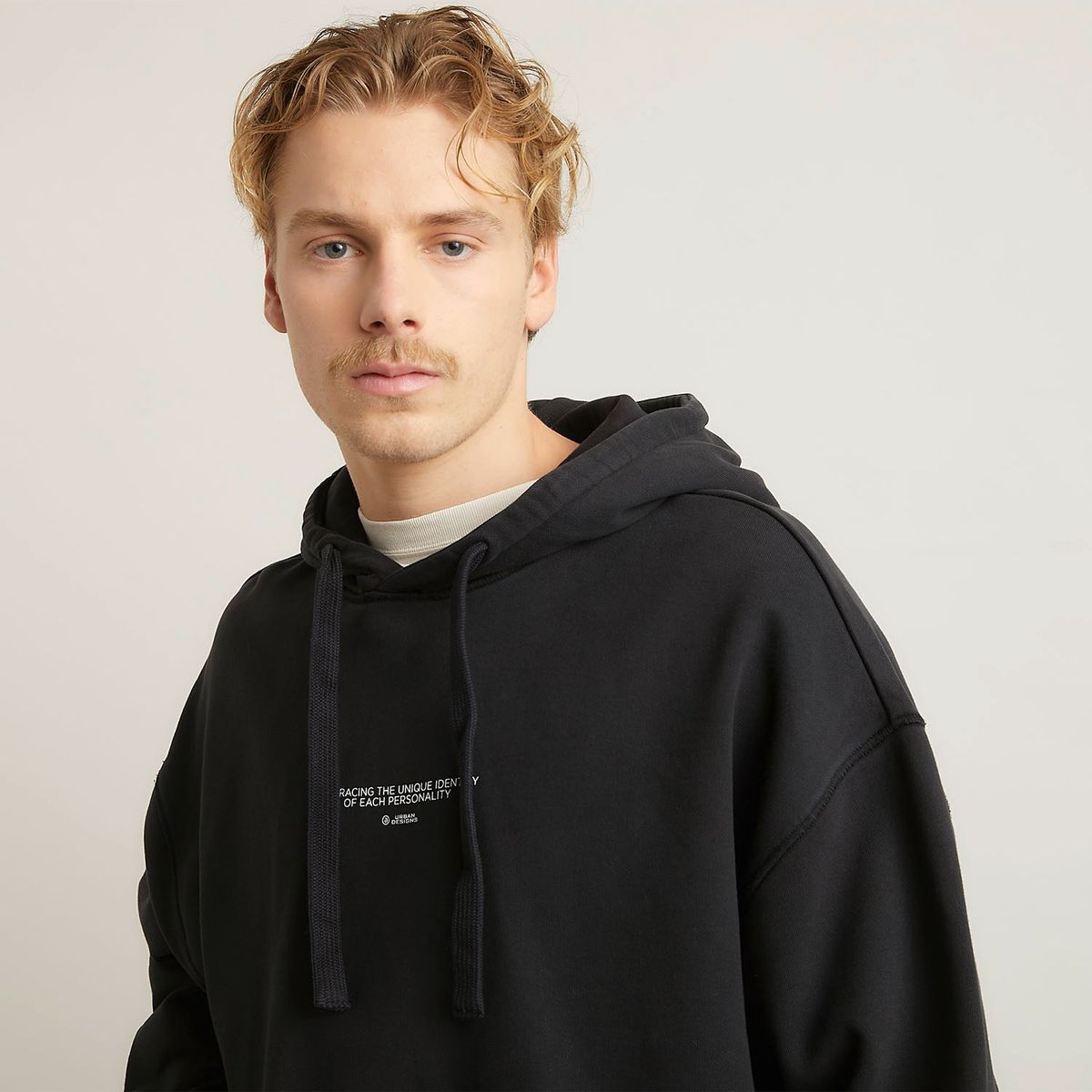 AMERICANINO - Polerón Americanino Canguro Algodón Manga Larga Hombre