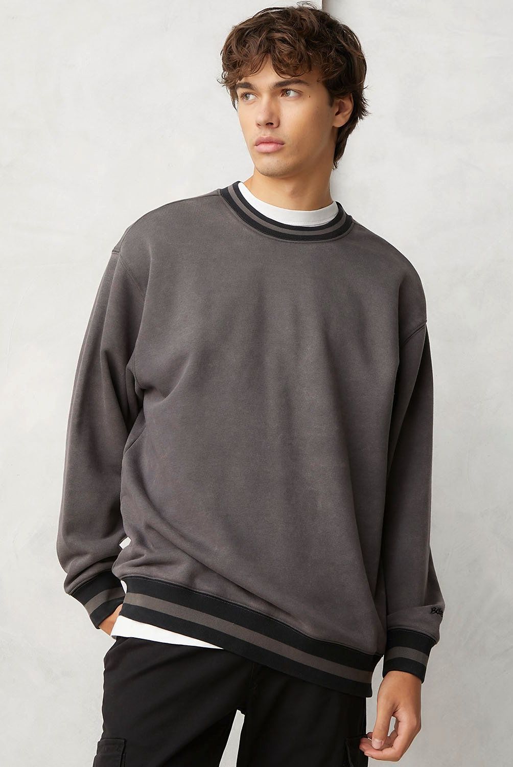 BEARCLIFF - Polerón Crew Neck Relaxed Fit Hombre Bearcliff