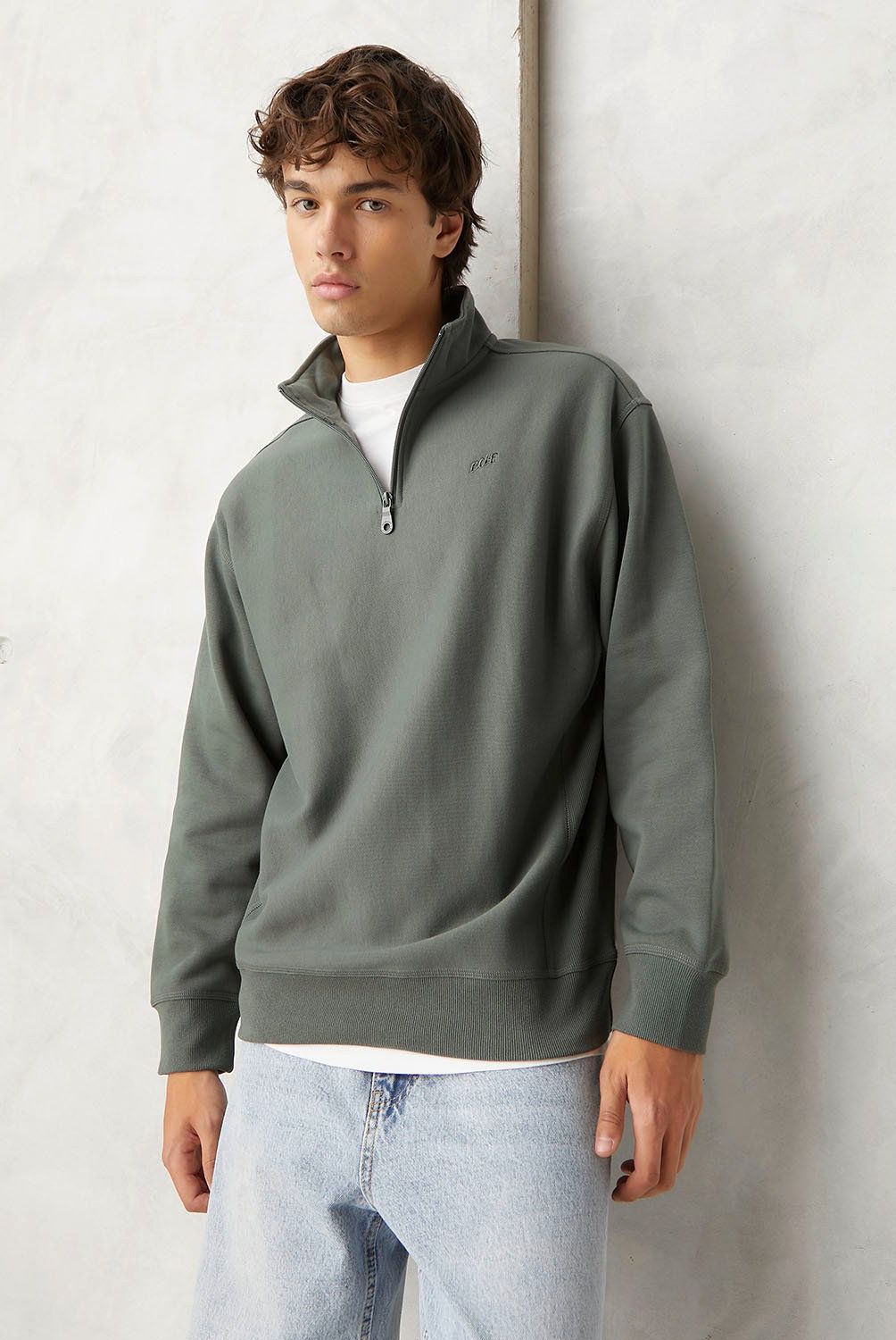 BEARCLIFF - Polerón Relaxed Fit Hombre Bearcliff