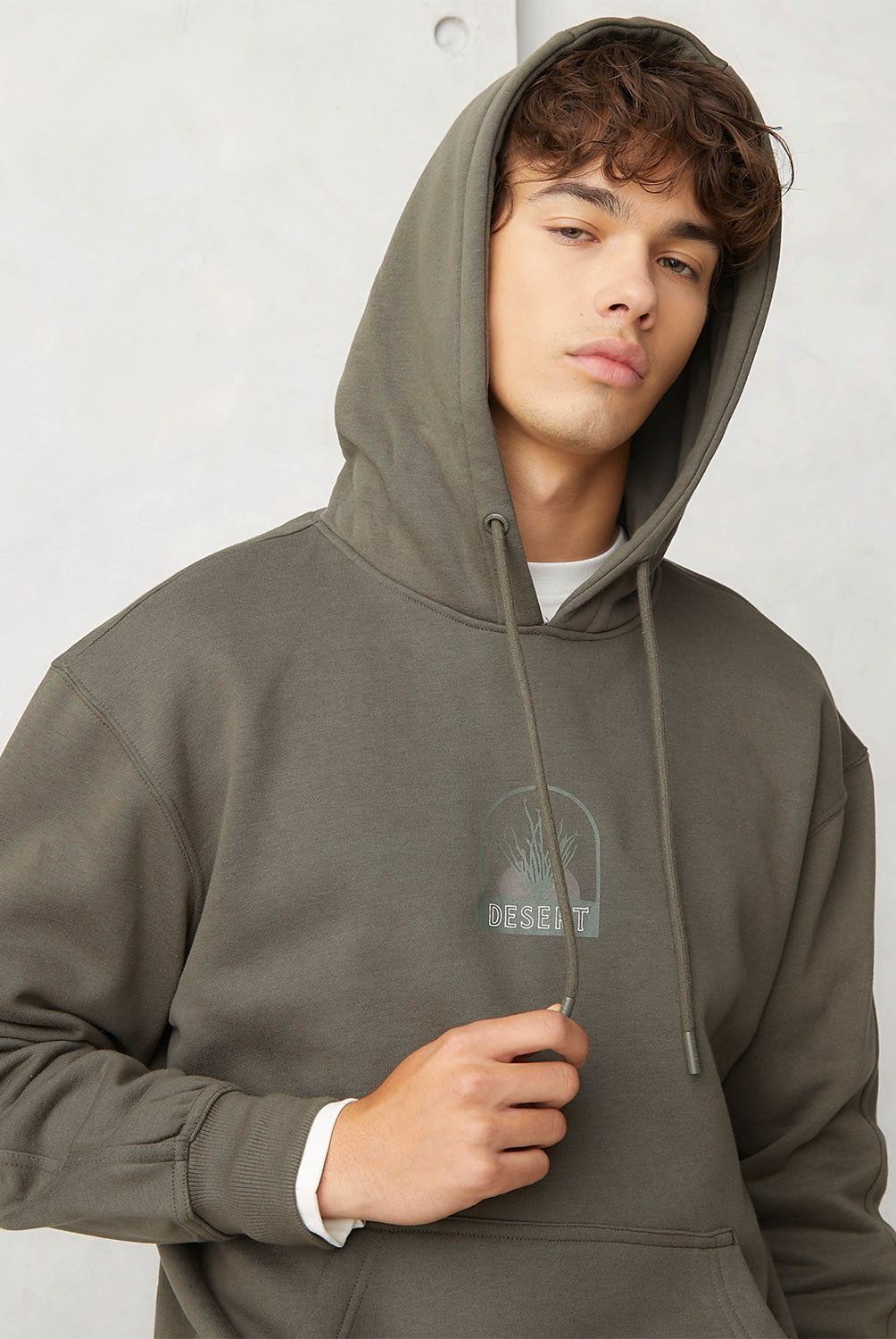 BEARCLIFF - Polerón Canguro Relaxed Fit Hombre Bearcliff