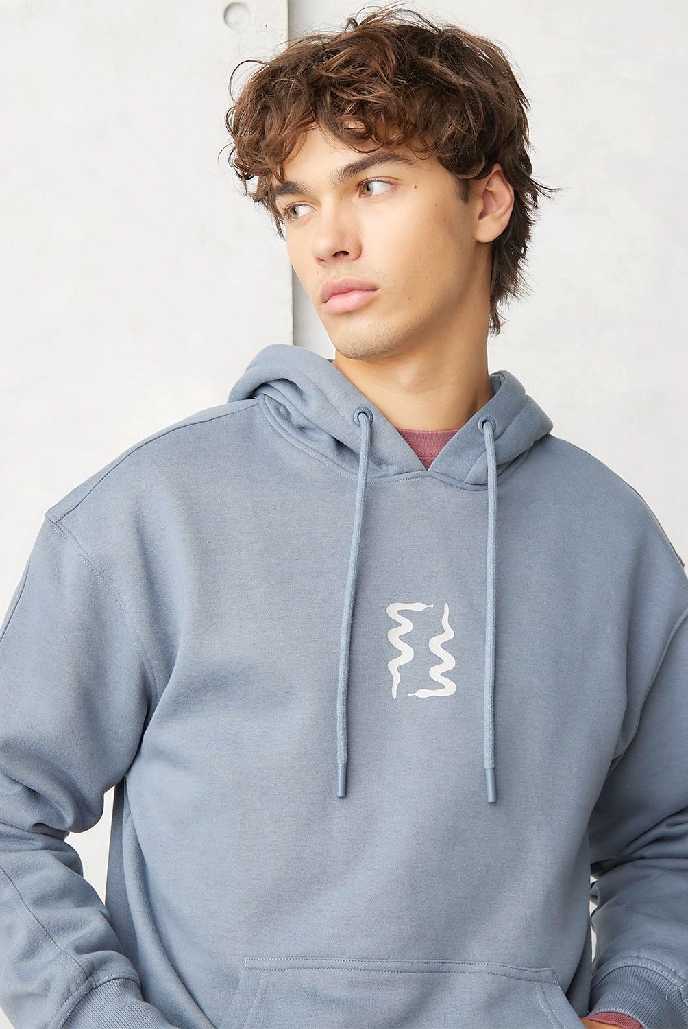 BEARCLIFF - Polerón Canguro Relaxed Fit Hombre Bearcliff