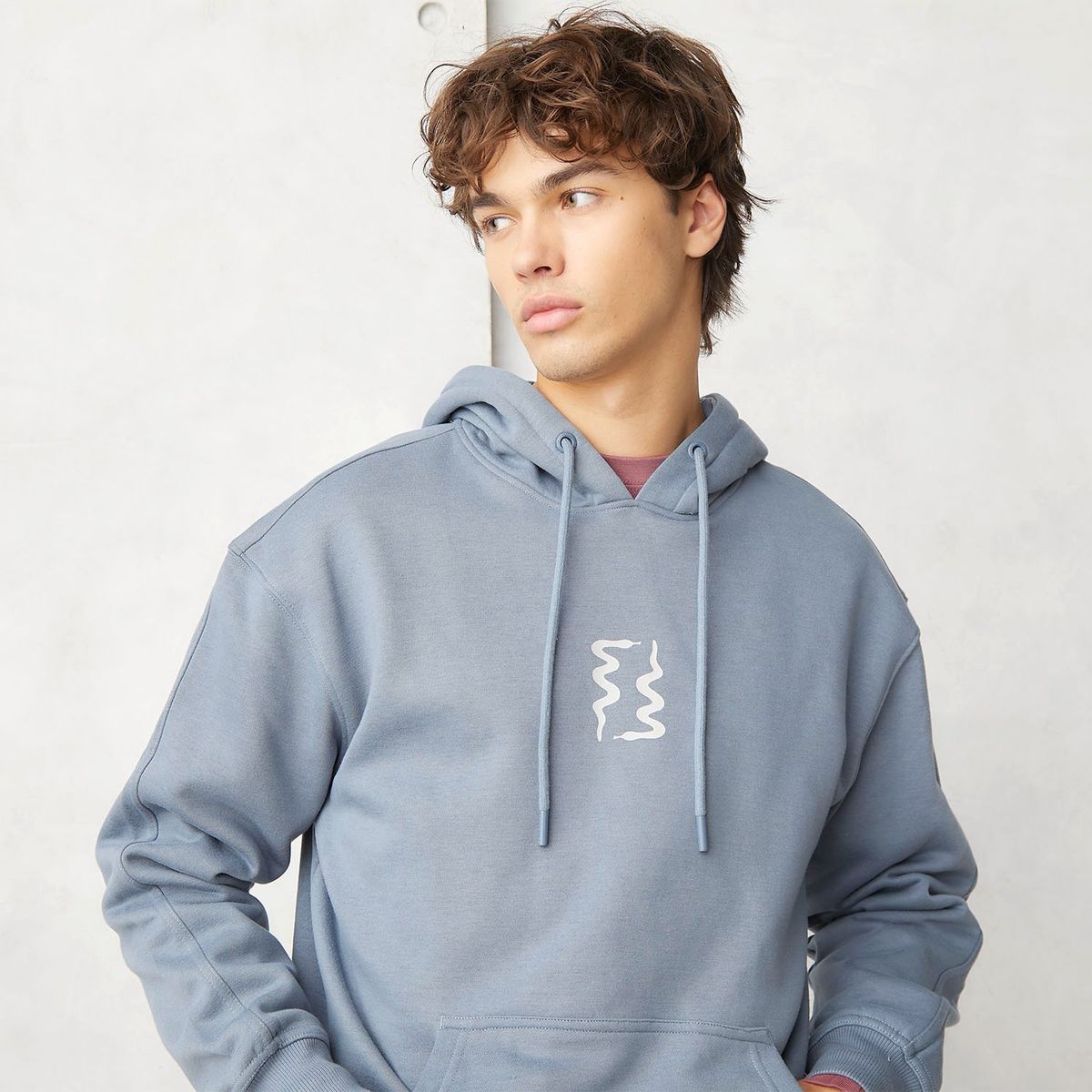 BEARCLIFF - Polerón Canguro Relaxed Fit Hombre Bearcliff