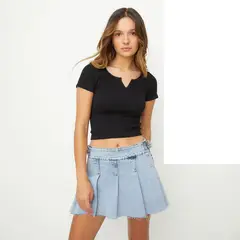 SYBILLA - Polera Crop Top Manga Corta Mujer Casual