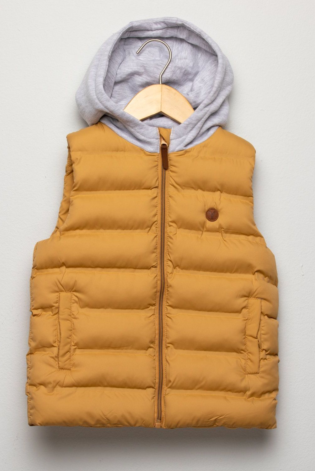 YAMP - Parka Sin Mangas Con Capucha Niño Yamp