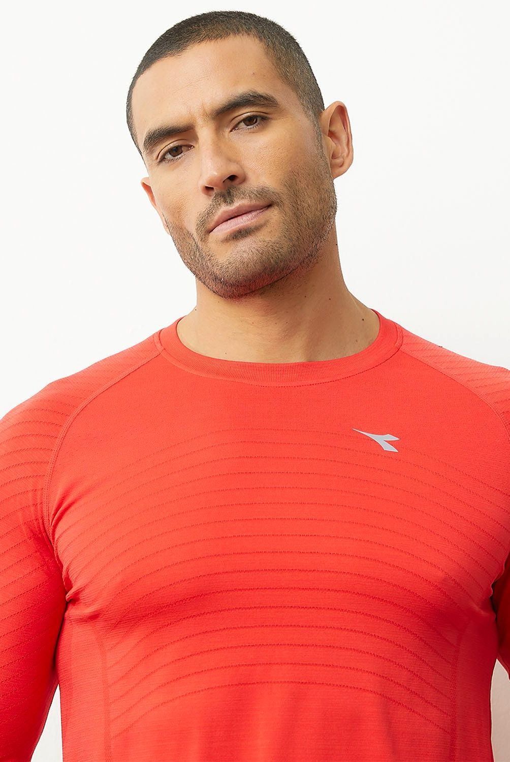 DIADORA - Polera Deportiva Manga Larga Hombre Diadora