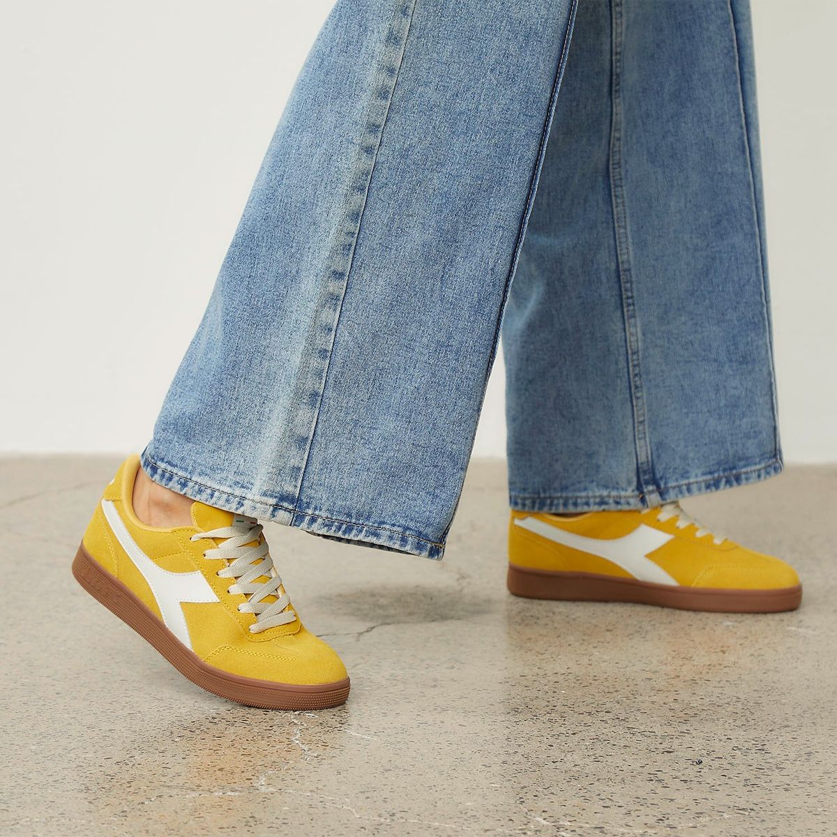 DIADORA - W Bamtela Zapatilla Urbana Mujer Amarillo Diadora