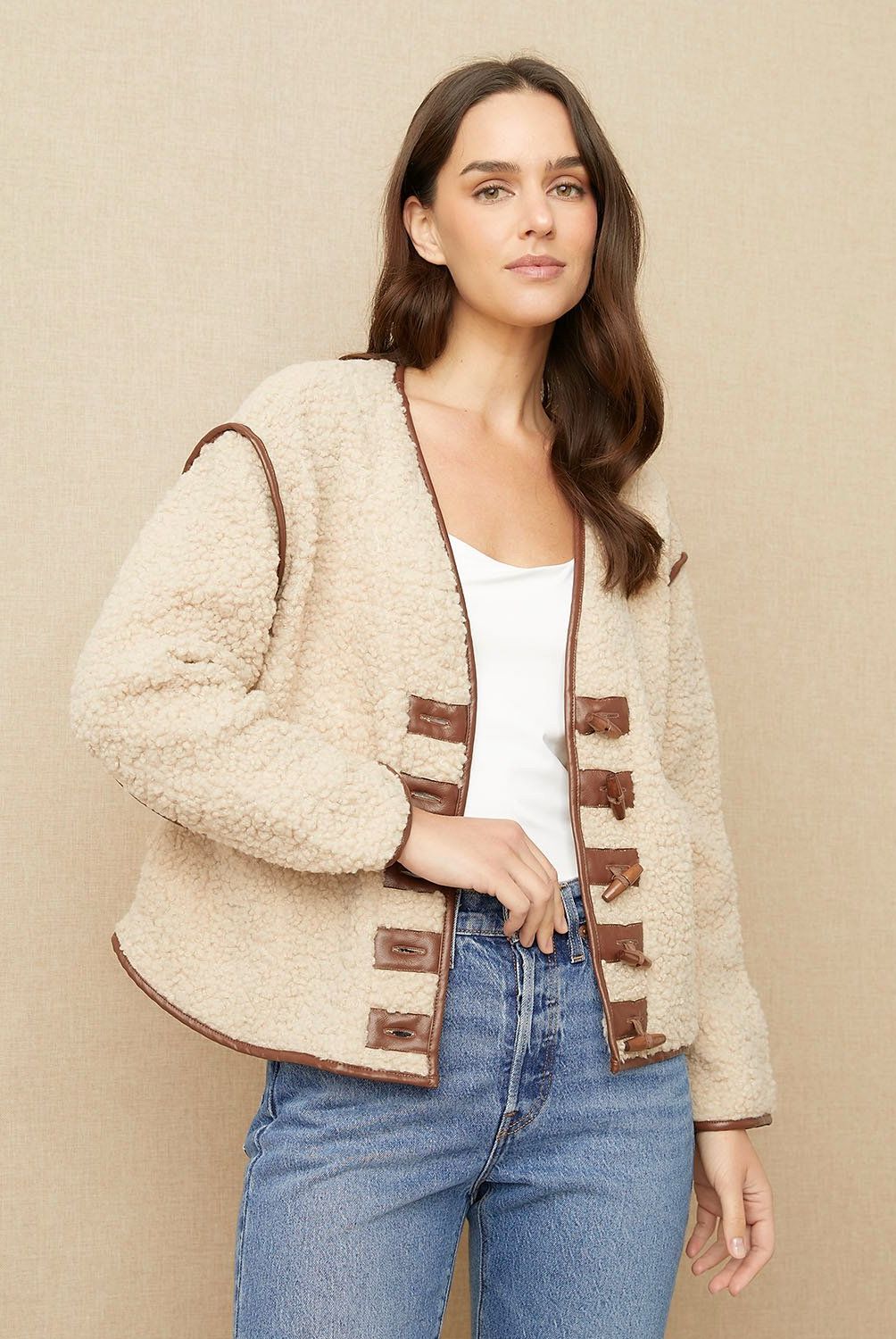 UNIVERSITY CLUB - Chaqueta Peluda Mujer University Club