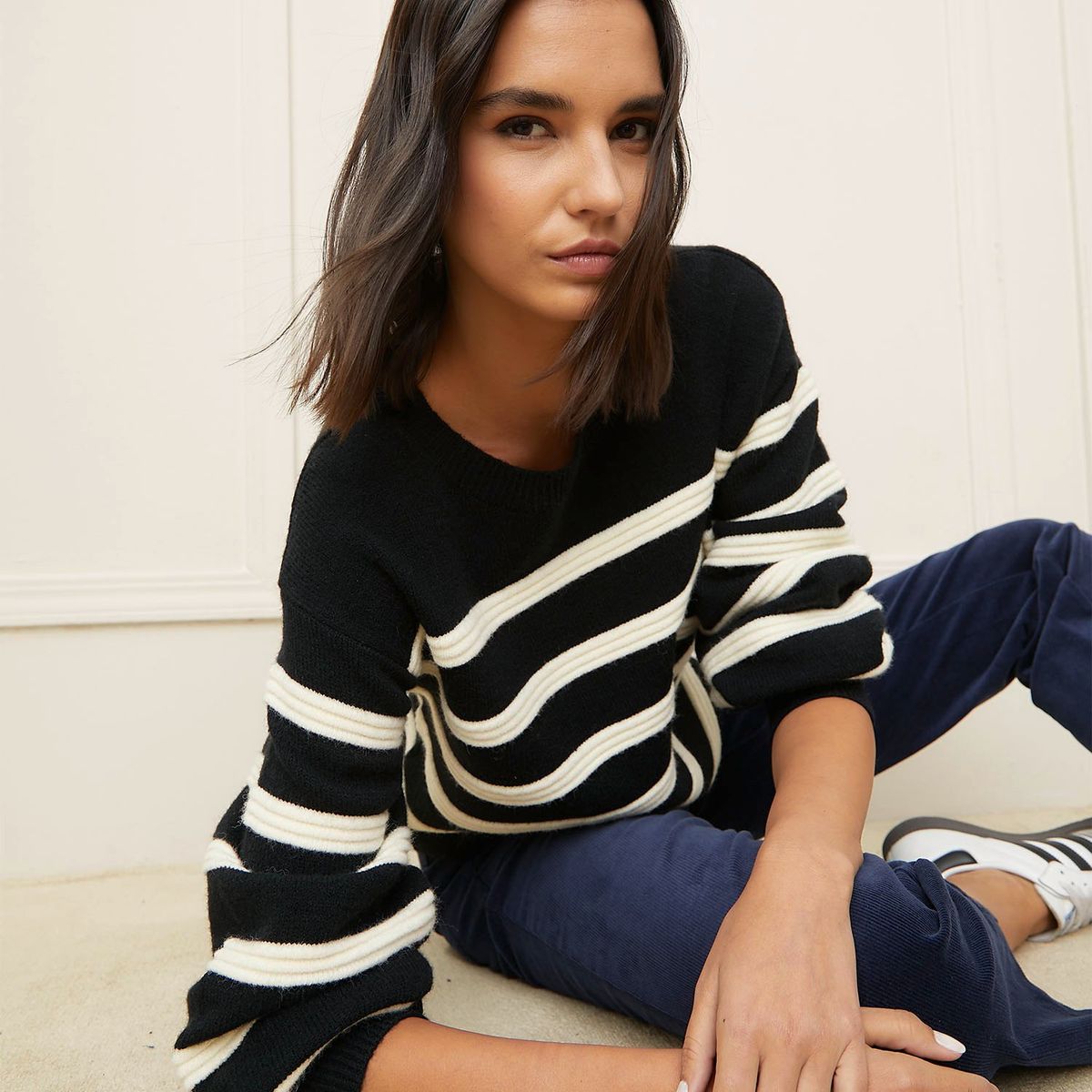 BASEMENT - Sweater Mujer Basement