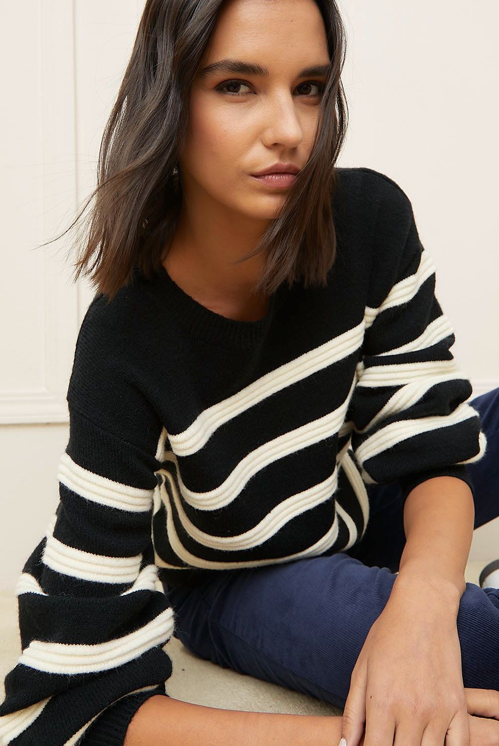BASEMENT - Sweater Mujer Basement