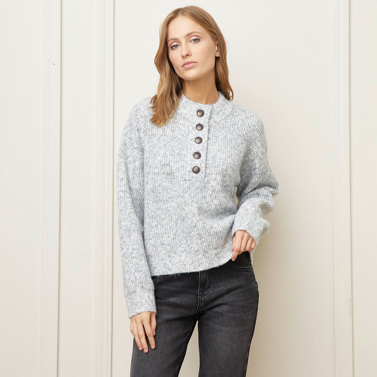 BASEMENT - Sweater Mujer Basement