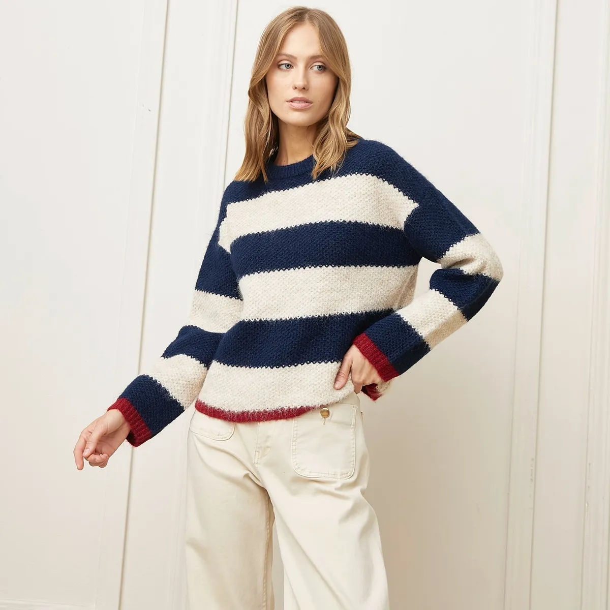 BASEMENT - Sweater Mujer Basement