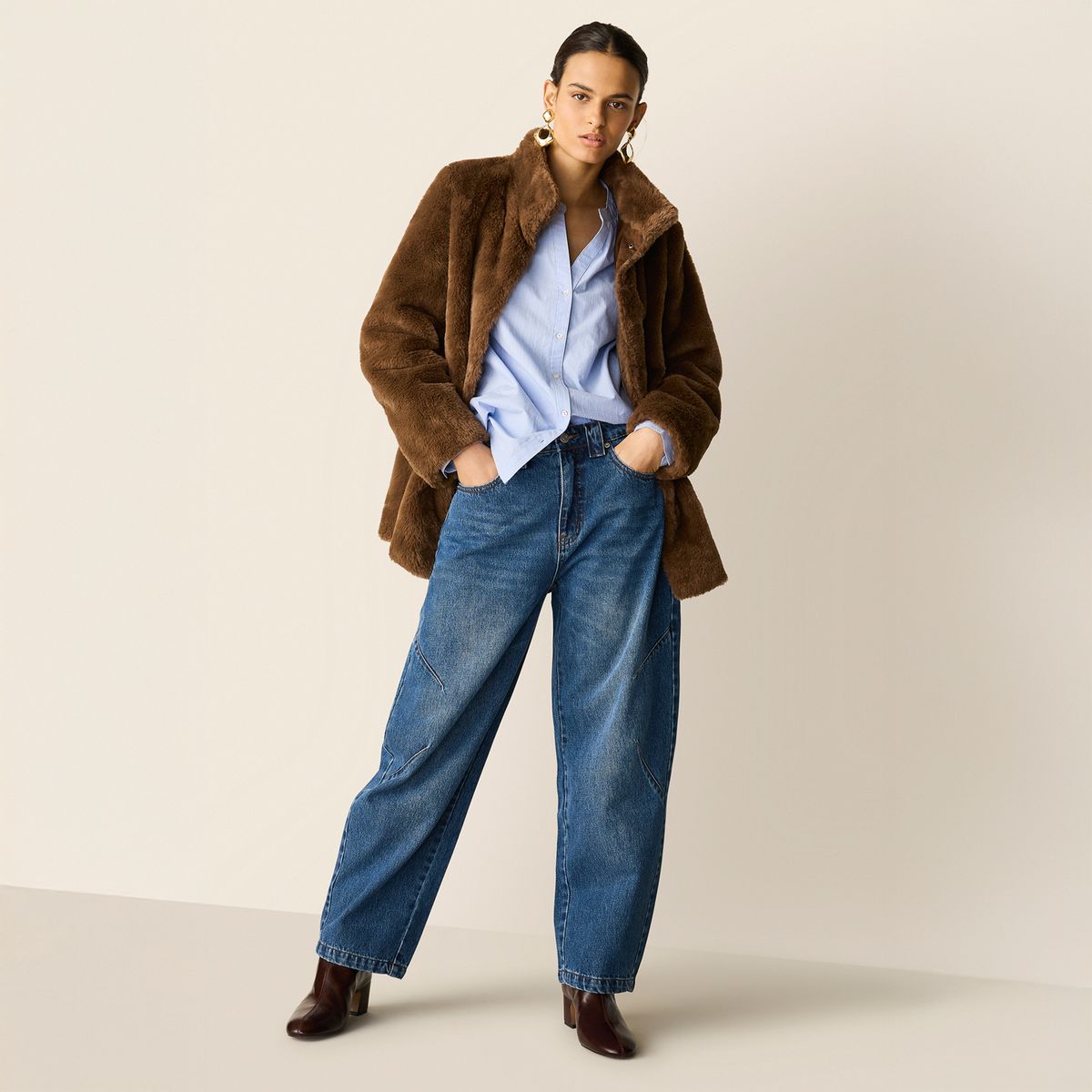 UNIVERSITY CLUB - Abrigo Peludo Mujer University Club