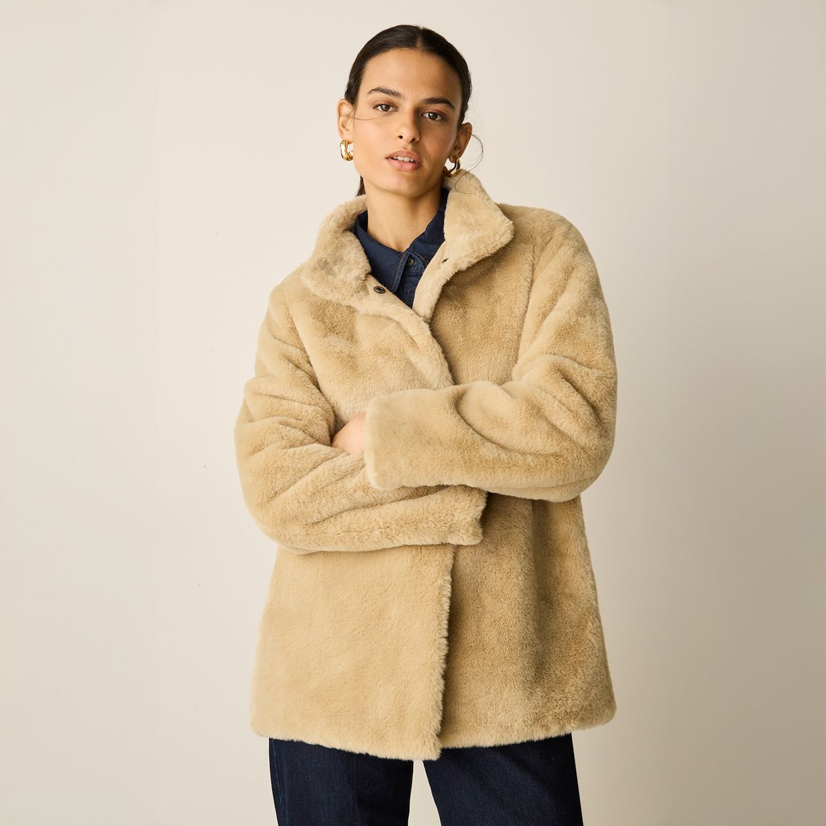 UNIVERSITY CLUB - Abrigo Peludo Mujer University Club