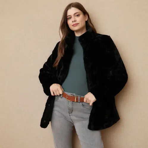 UNIVERSITY CLUB - Abrigo Peludo Mujer