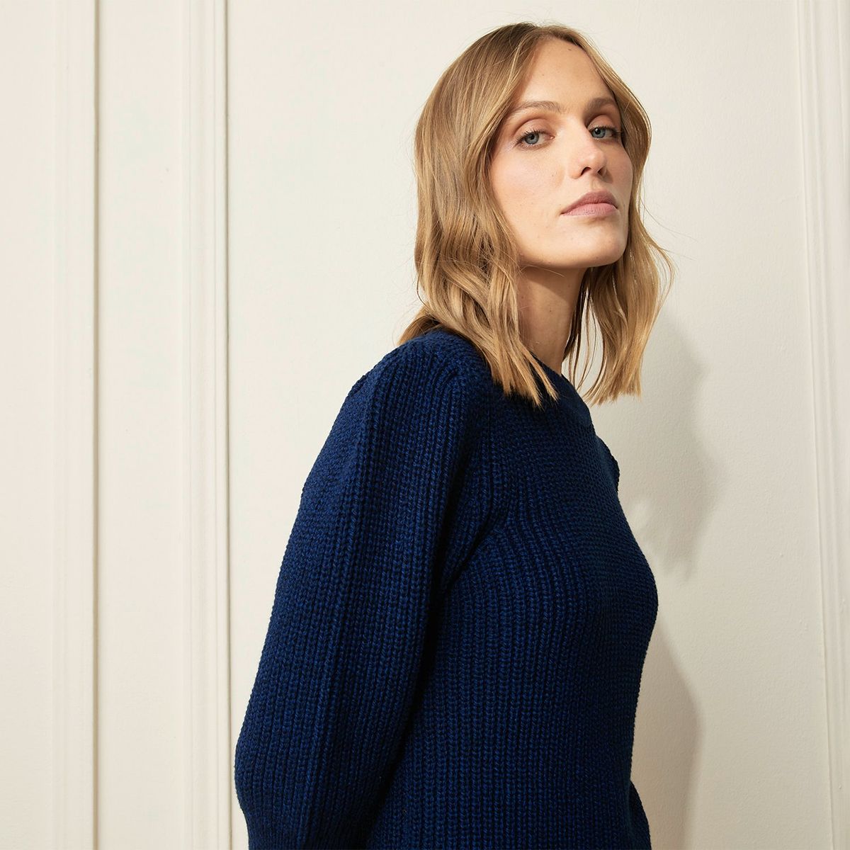 BASEMENT - Sweater Mujer Basement