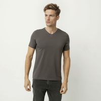 Polera Manga Corta Algodón Cuello V Hombre