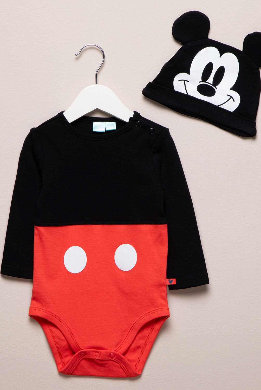 STD CHARACTERS - Conjunto Body Más Gorro Bebe Mickey
