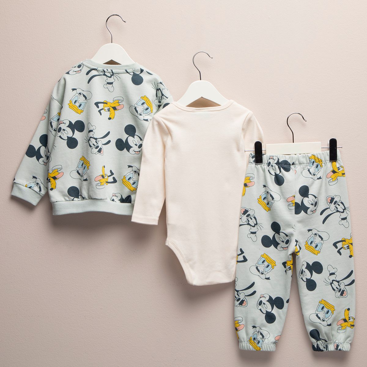 STD CHARACTERS - Conjunto Bebé Niño Mickey Mouse Std Characters